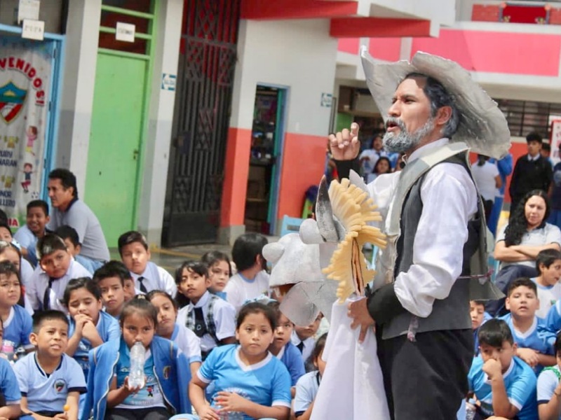 Santa: Municipalidad distrital lleva el teatro a las escuelas