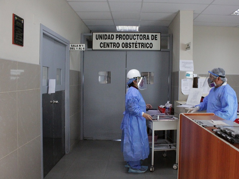 Veinticinco mujeres con COVID-19 dieron a luz en hospital La Caleta